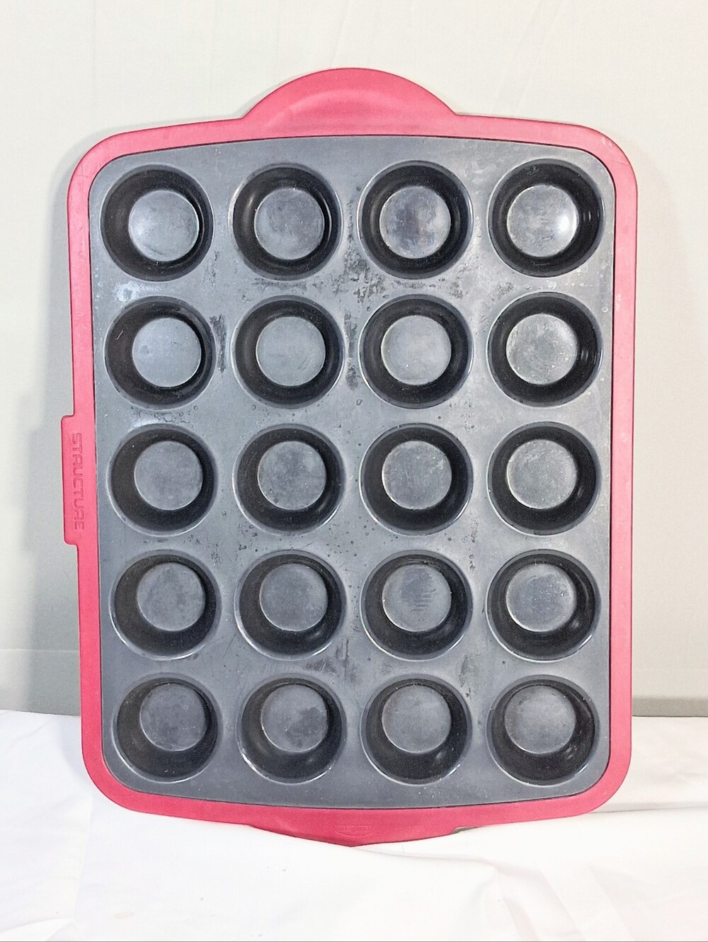Trudeau 20 Mini Muffin Silicone Baking Tray